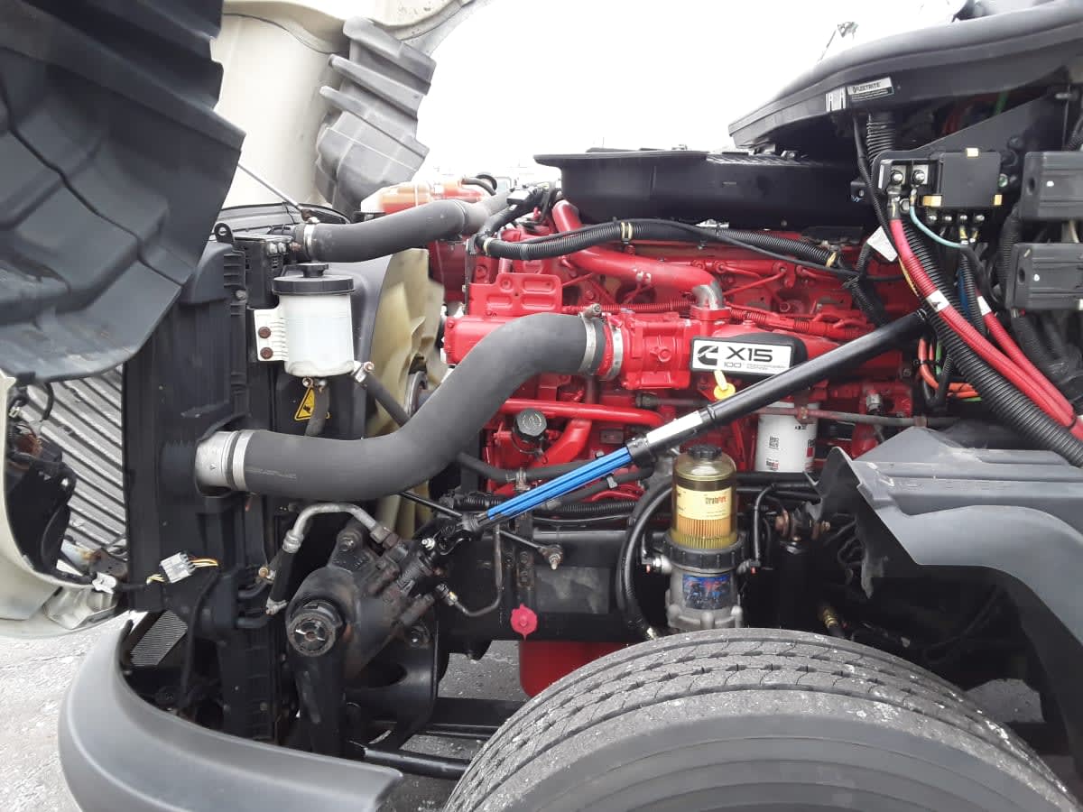 2020 Navistar International LT625 DAYCAB T/A 274684