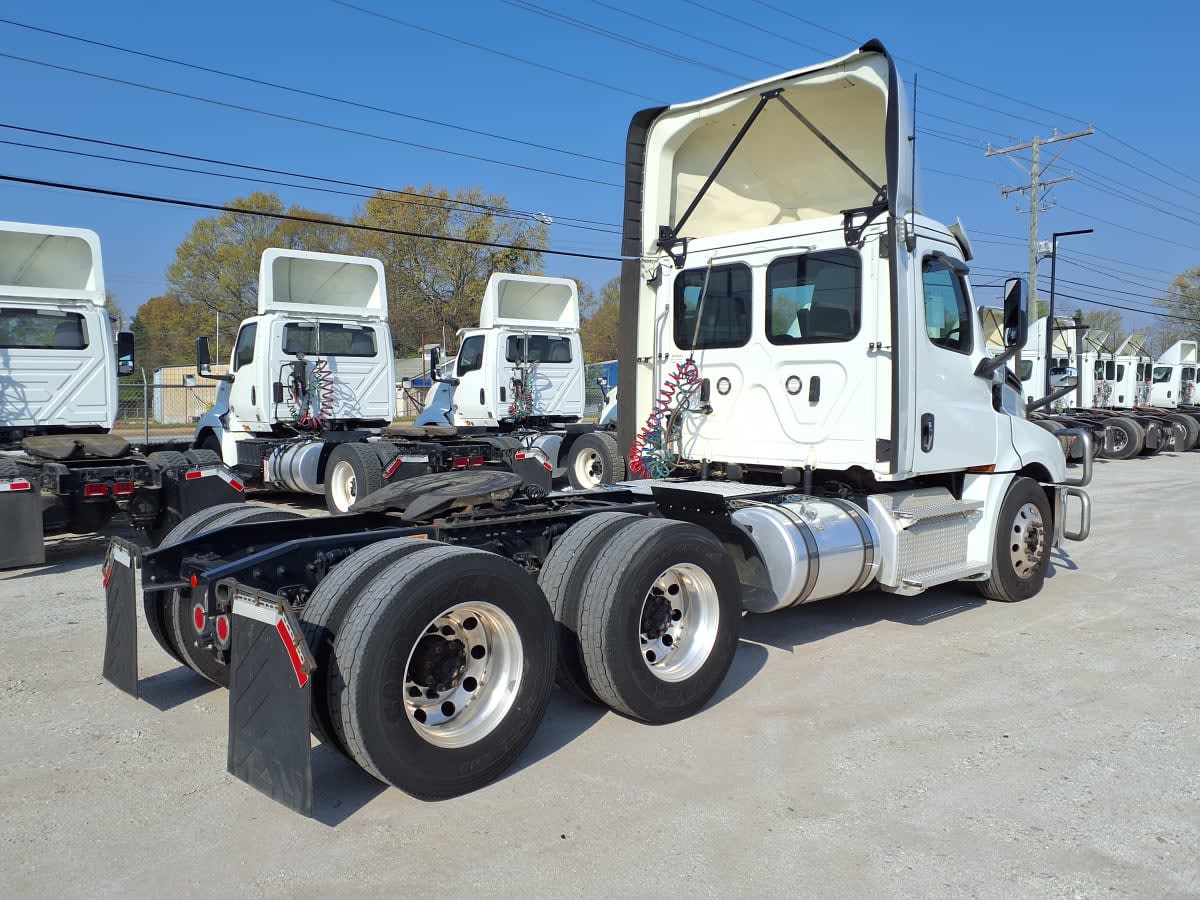 2020 Freightliner/Mercedes NEW CASCADIA PX12664 274788