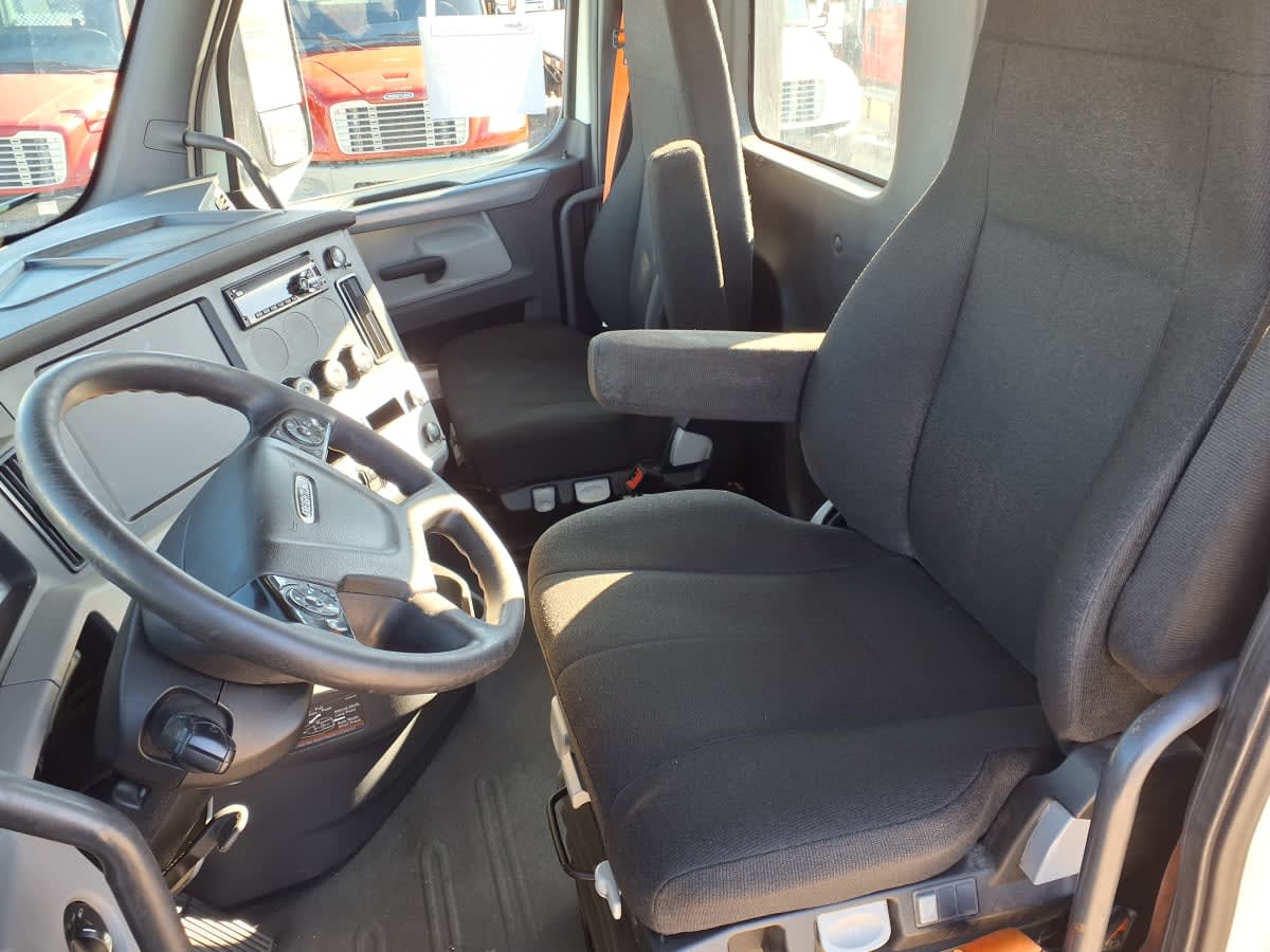 2020 Freightliner/Mercedes NEW CASCADIA PX12664 274789