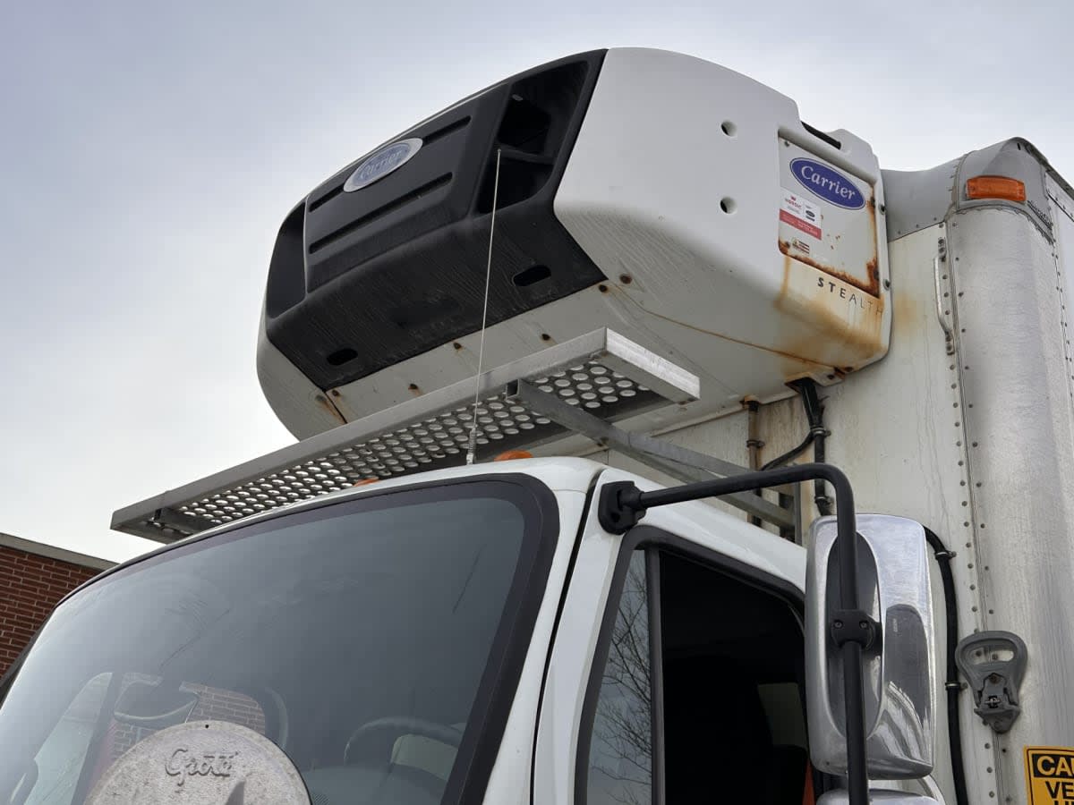 2020 Freightliner/Mercedes M2 106 274935