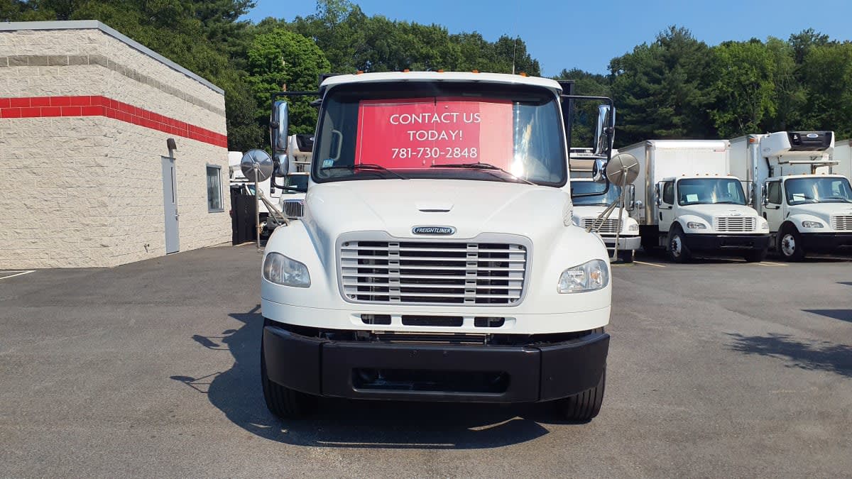 2020 Freightliner M2 106 in Norwood, MA — photo 2