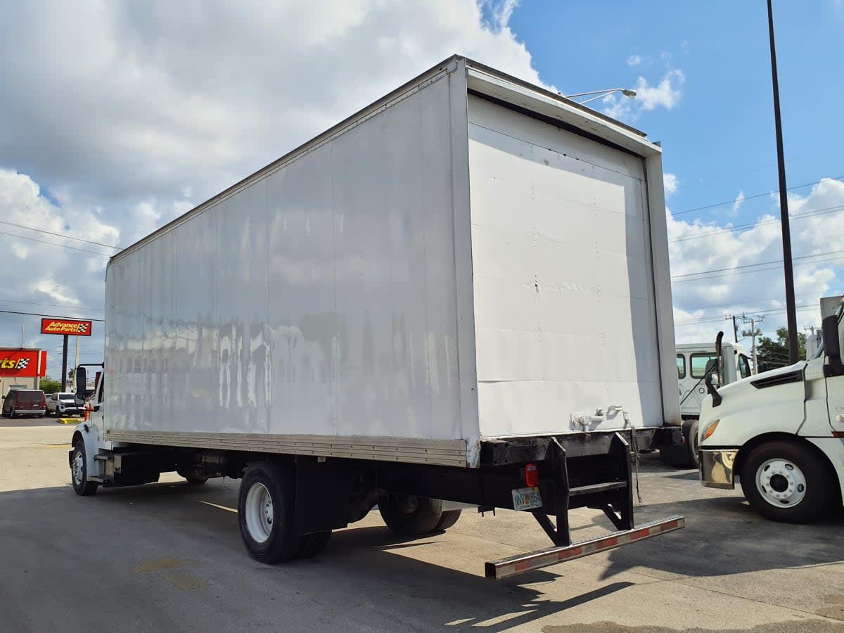 2020 Freightliner/Mercedes M2 106 274971