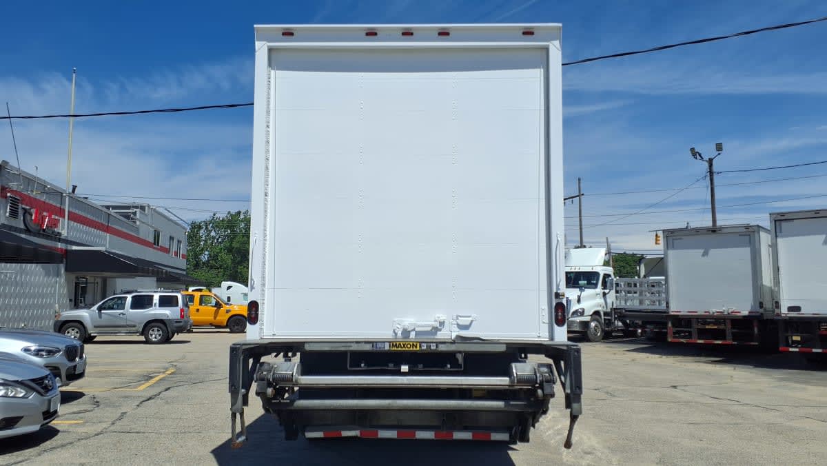 2020 Freightliner/Mercedes M2 106 274974