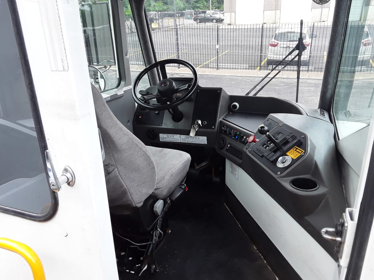 2019 Ottawa 4X2 T2 275111