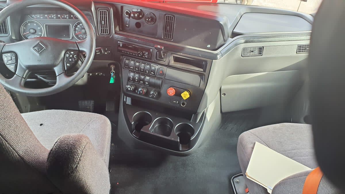 2020 Navistar International LT625 SLPR CAB 275196