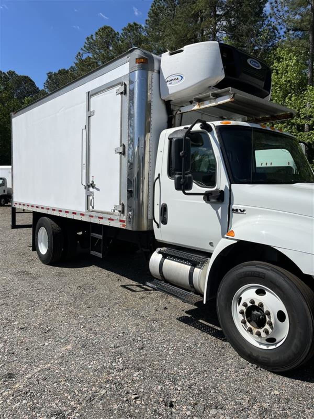 2020 Navistar International MV607 (4X2) 275314