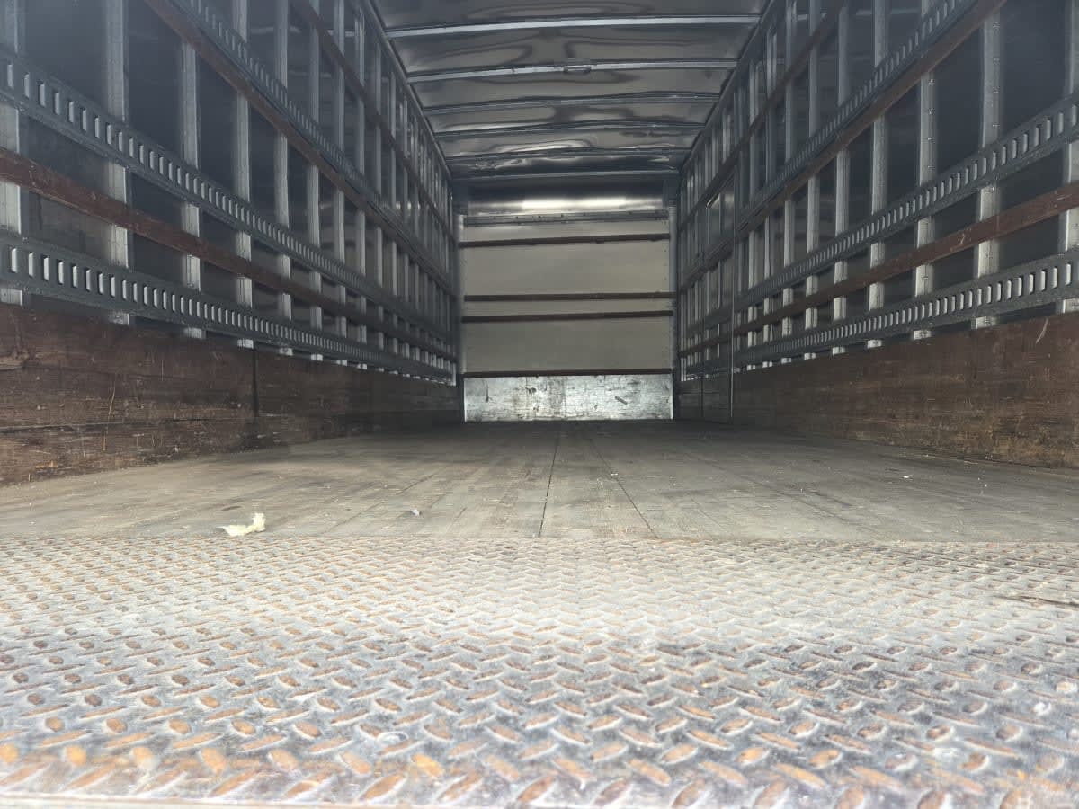 2020 Navistar International MV607 (4X2) 275400