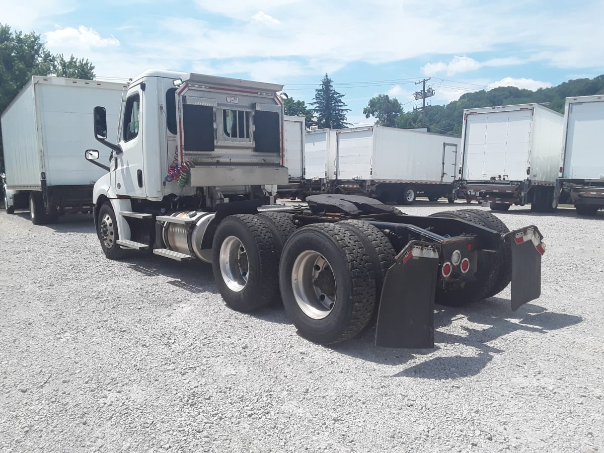 2020 Freightliner/Mercedes NEW CASCADIA PX12664 275402