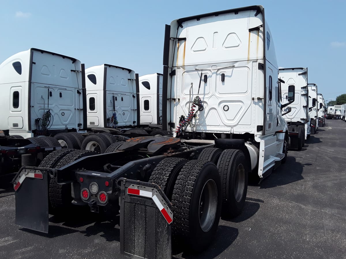 2020 Freightliner/Mercedes NEW CASCADIA PX12664 275425