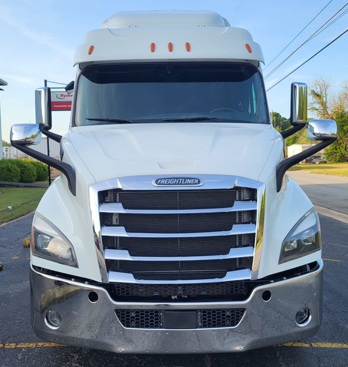 2020 Freightliner - image 2