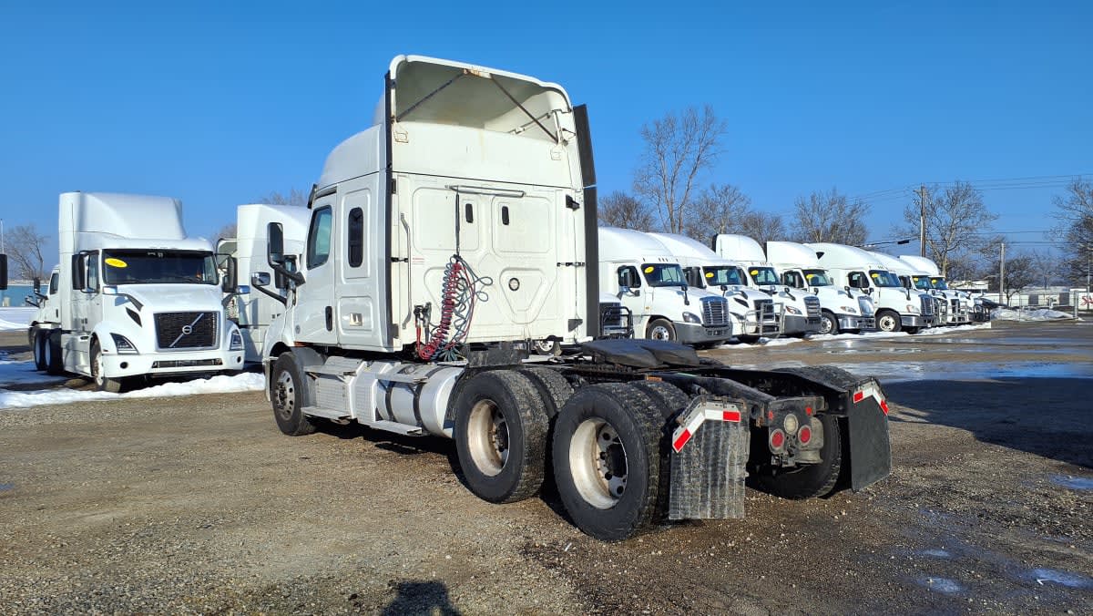 2020 Freightliner/Mercedes NEW CASCADIA 116 275462