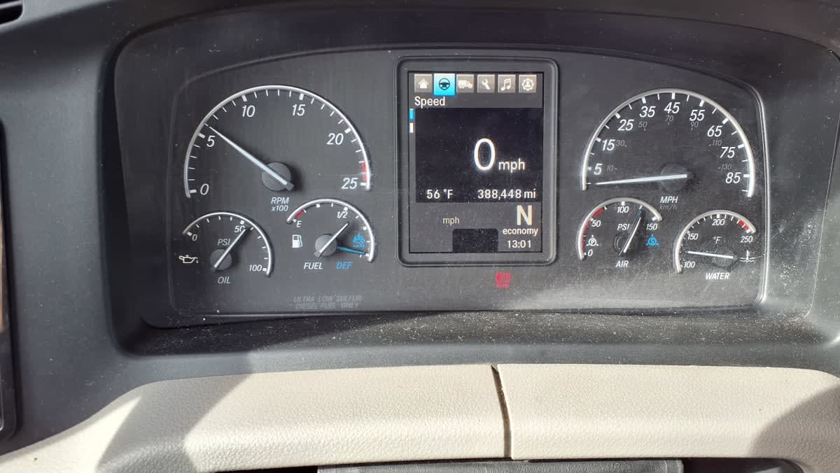 2020 Freightliner/Mercedes NEW CASCADIA 116 275469