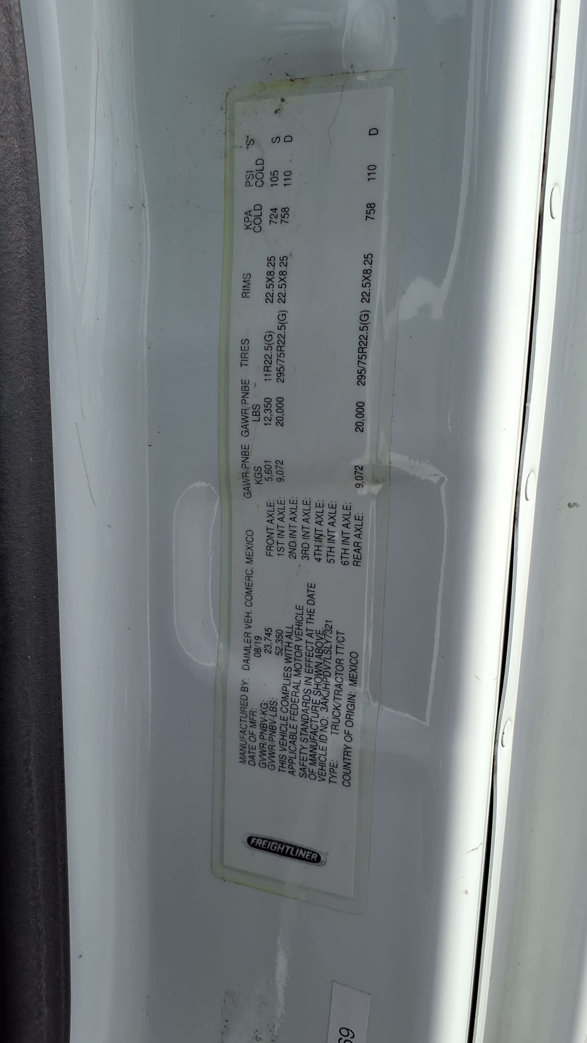 2020 Freightliner/Mercedes NEW CASCADIA 116 275469