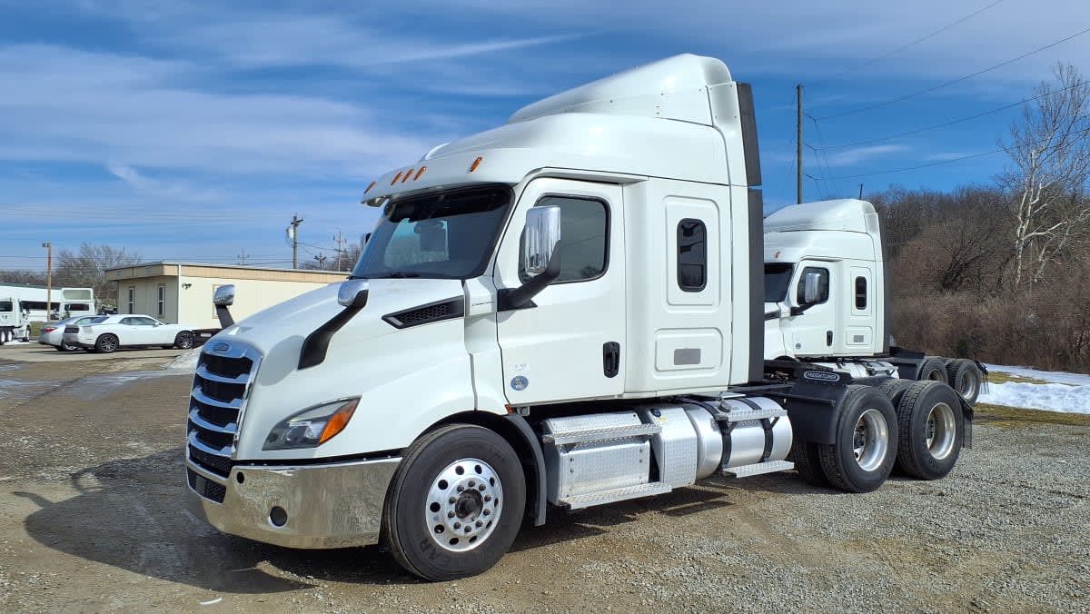 2020 FREIGHTLINER/MERCEDES NEW CASCADIA 116 275469