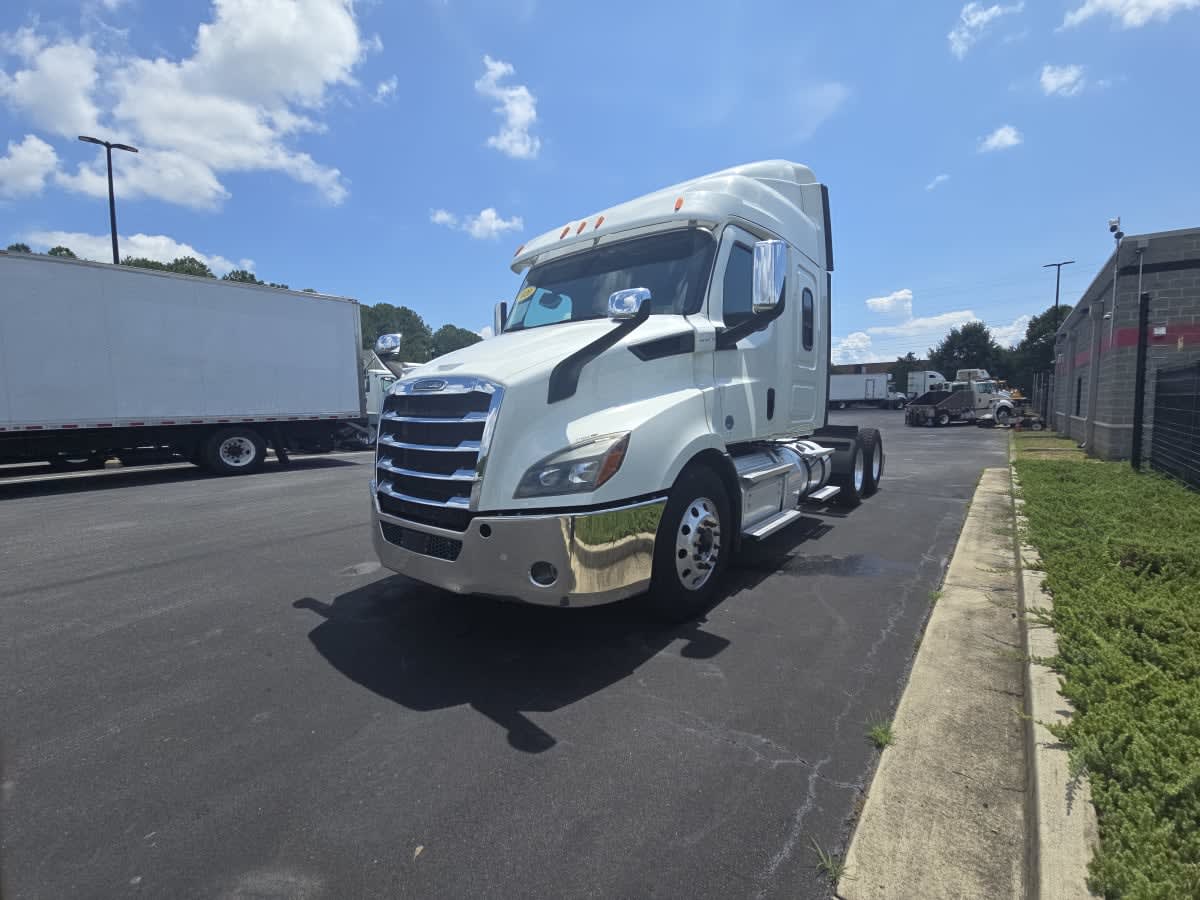 2020 FREIGHTLINER/MERCEDES NEW CASCADIA 116 275658