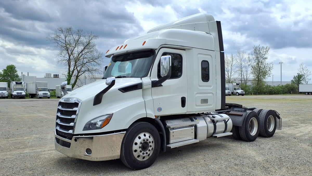 2020 Freightliner/Mercedes NEW CASCADIA 116 275660