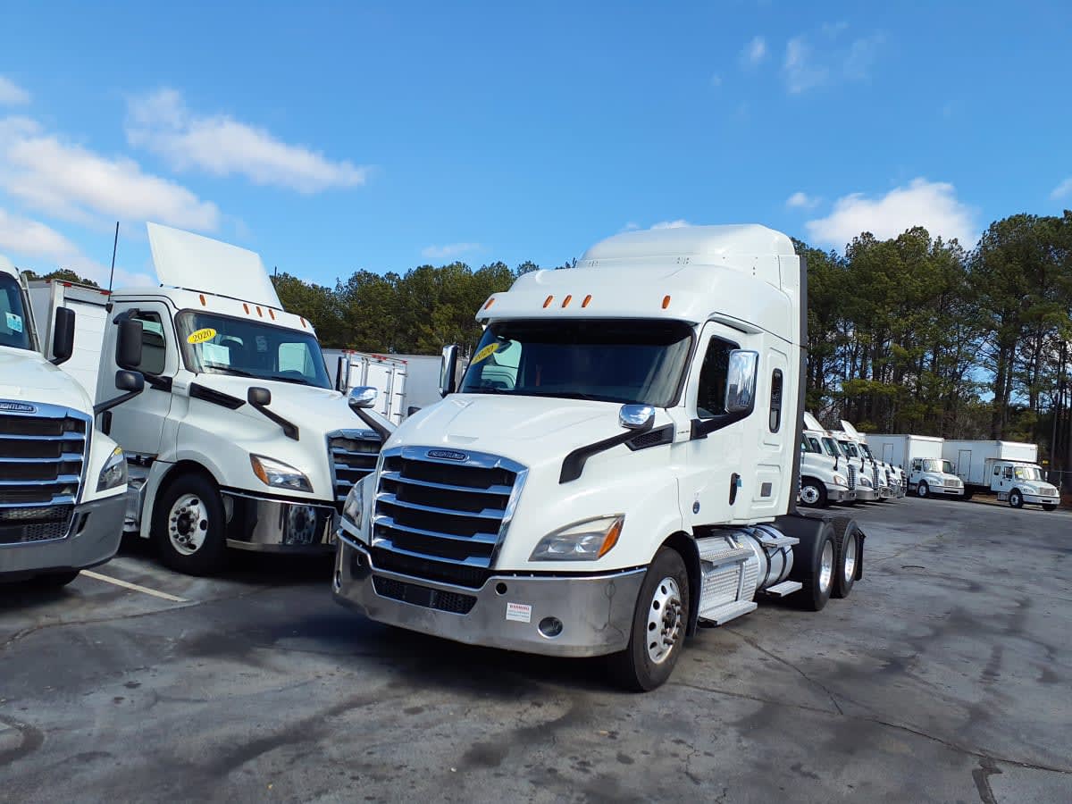2020 Freightliner - image 3