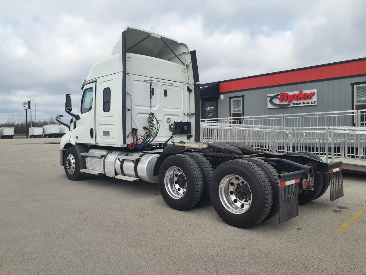 2020 Freightliner/Mercedes NEW CASCADIA 116 275675