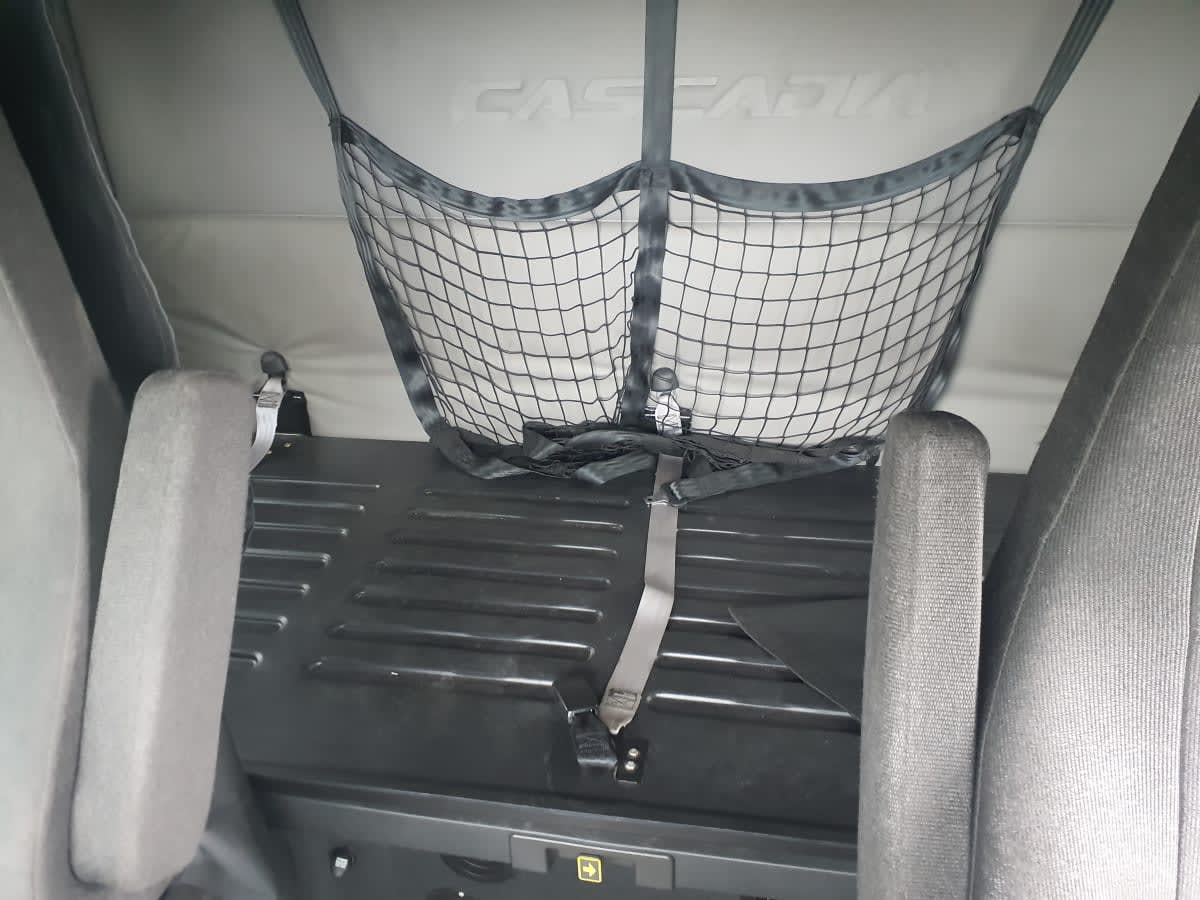 2020 Freightliner/Mercedes NEW CASCADIA 116 275675