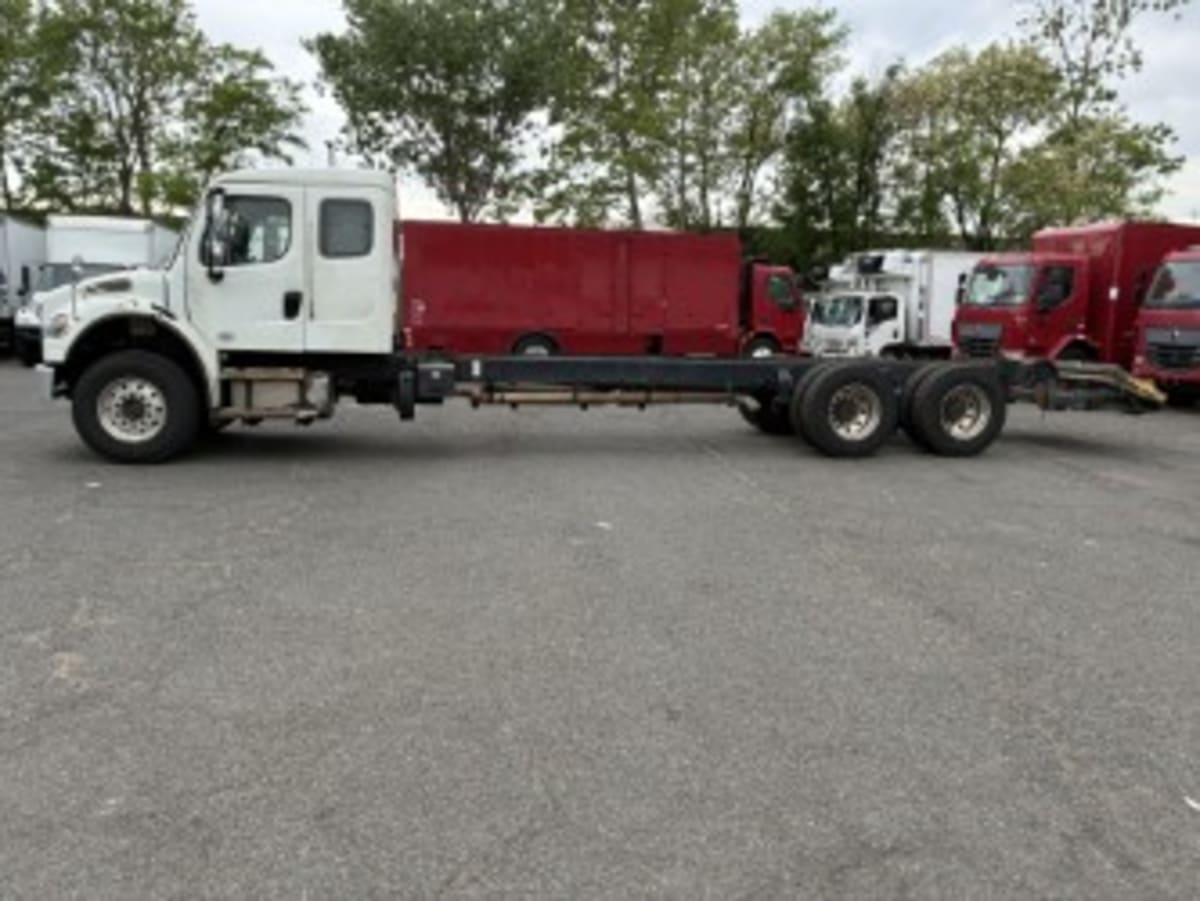 2021 Freightliner/Mercedes M2 106 276650