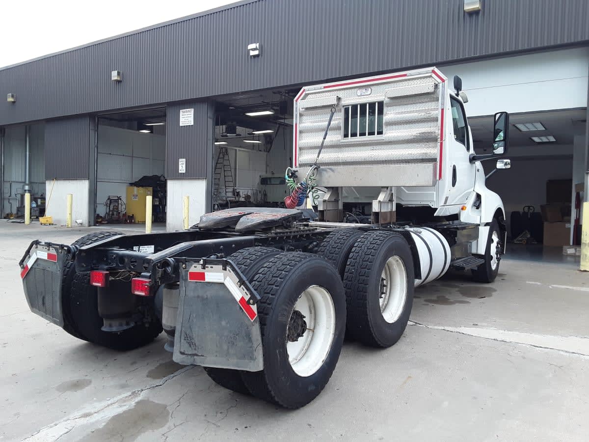 2020 Navistar International LT625 DAYCAB T/A 276782