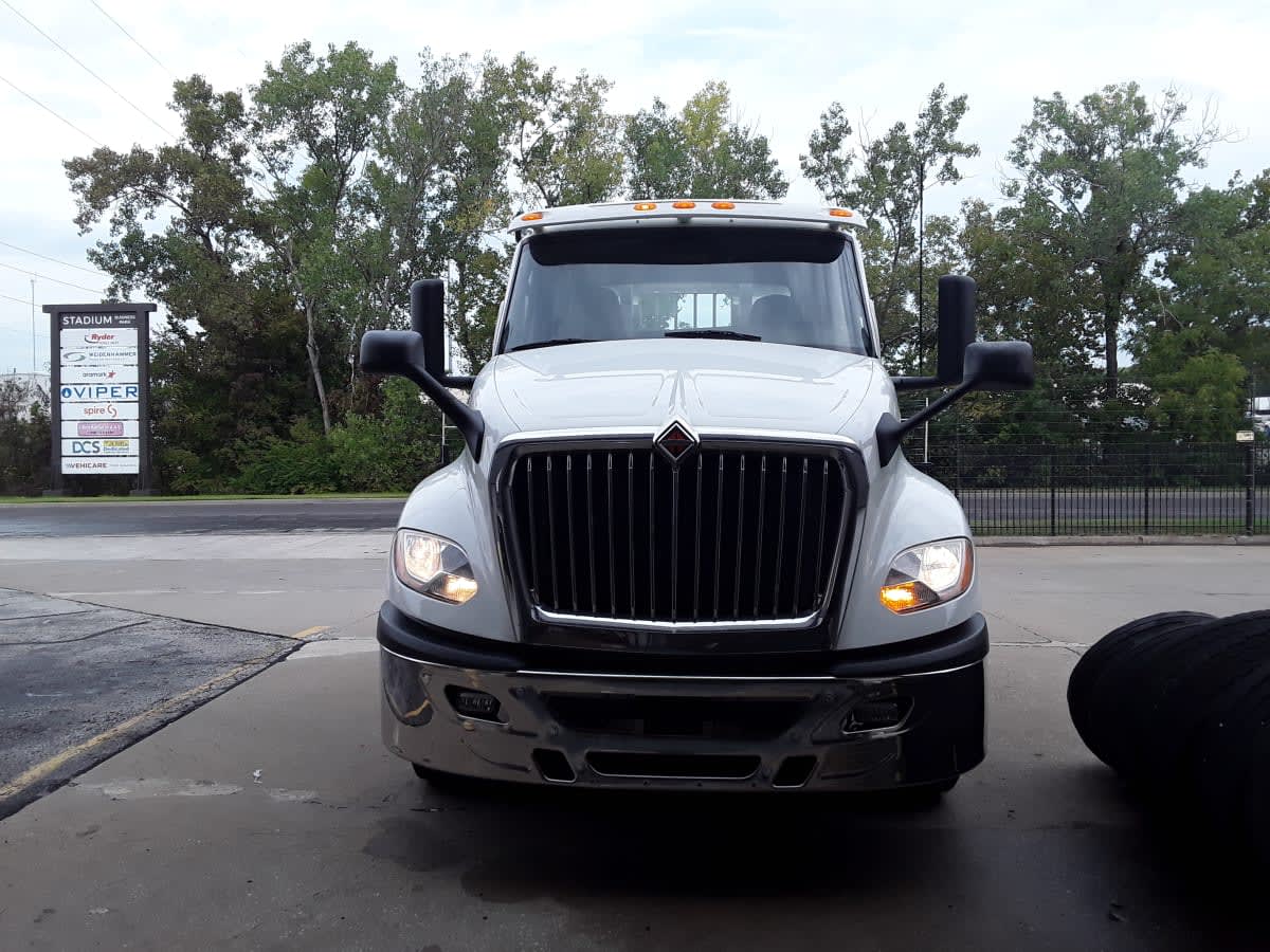 2020 Navistar International LT625 DAYCAB T/A 276782