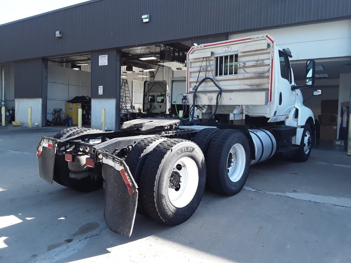 2020 Navistar International LT625 DAYCAB T/A 276783