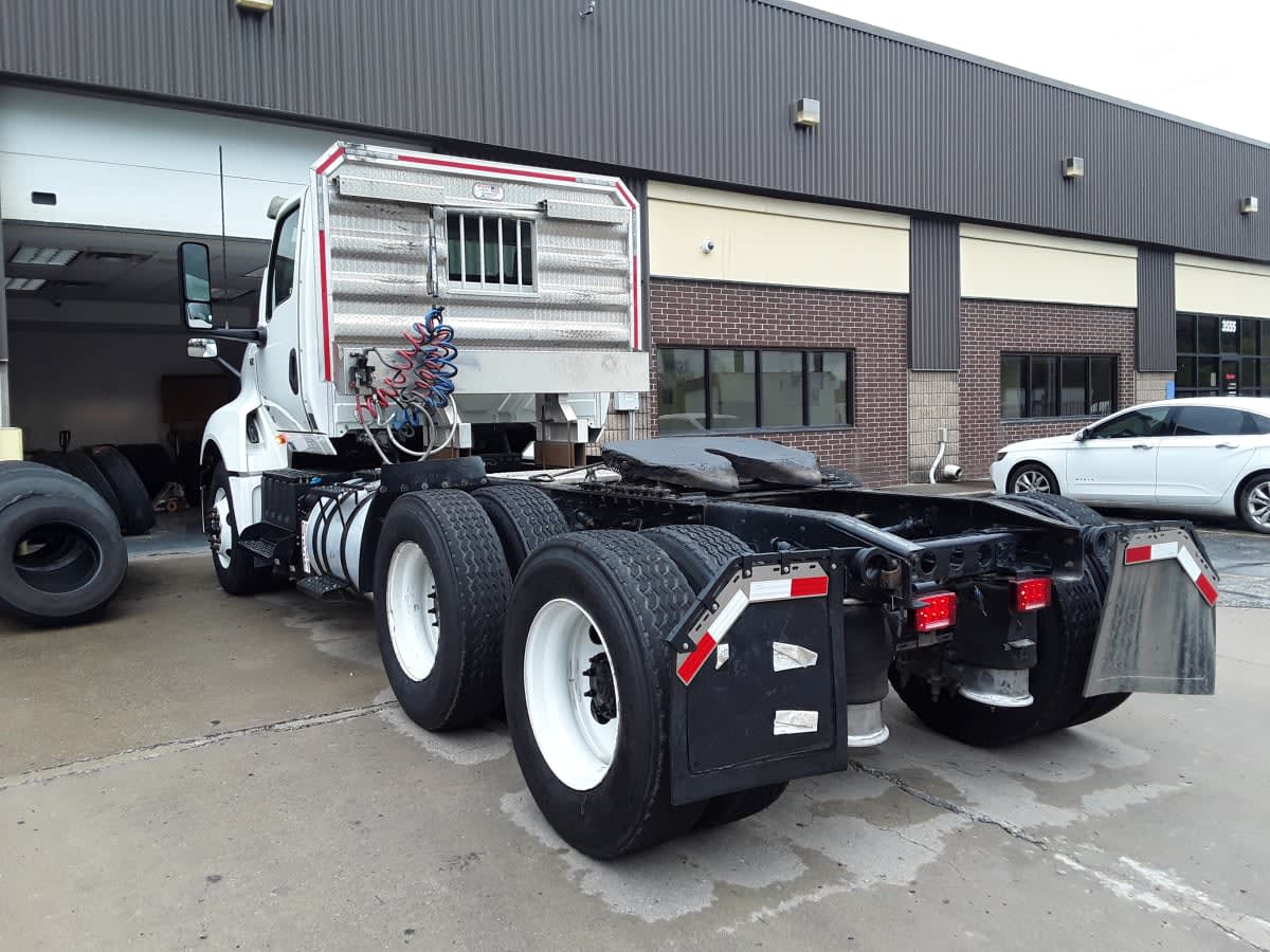 2020 Navistar International LT625 DAYCAB T/A 276785