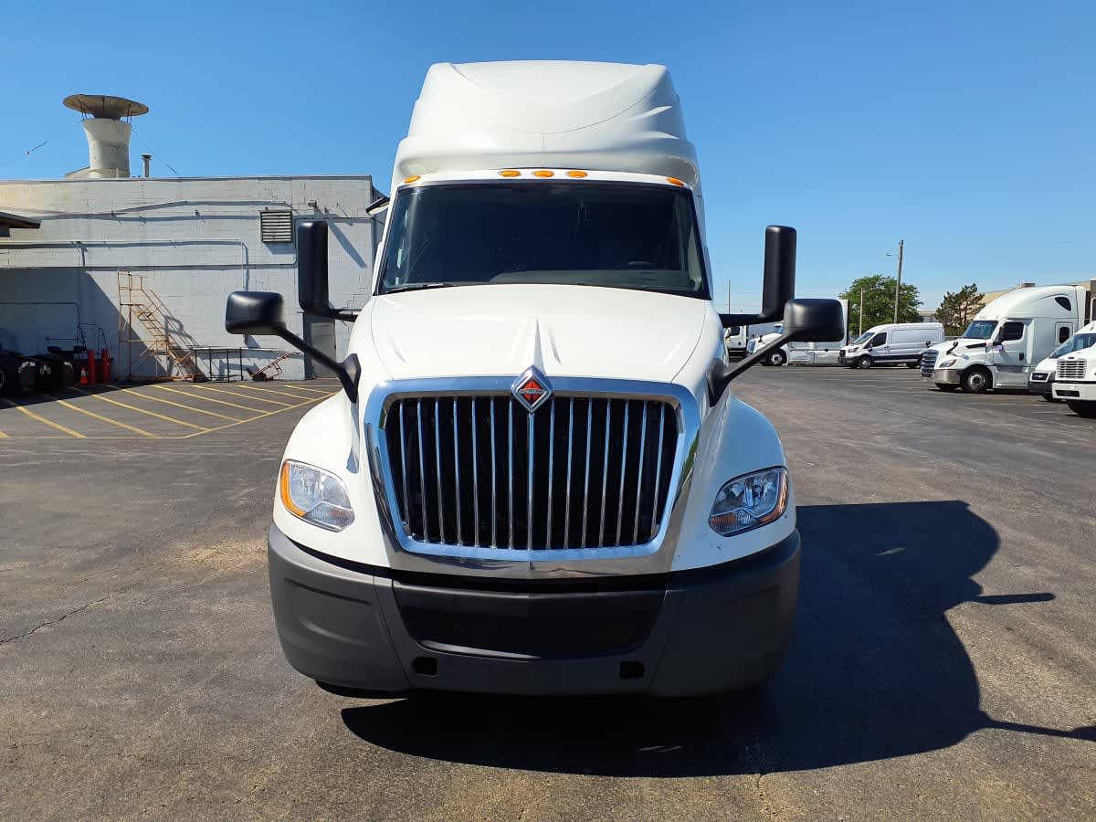 2020 Navistar International LT625 SLPR CAB 276960