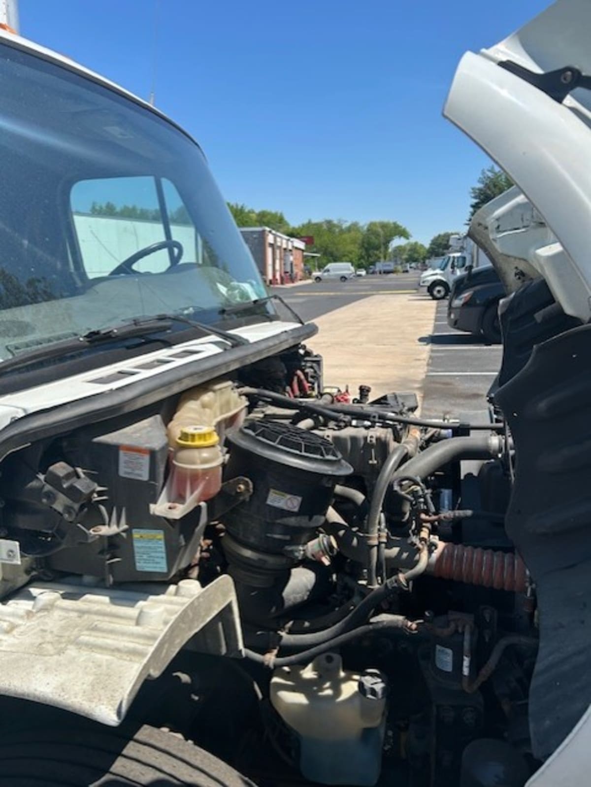 2020 Freightliner/Mercedes M2 106 276966