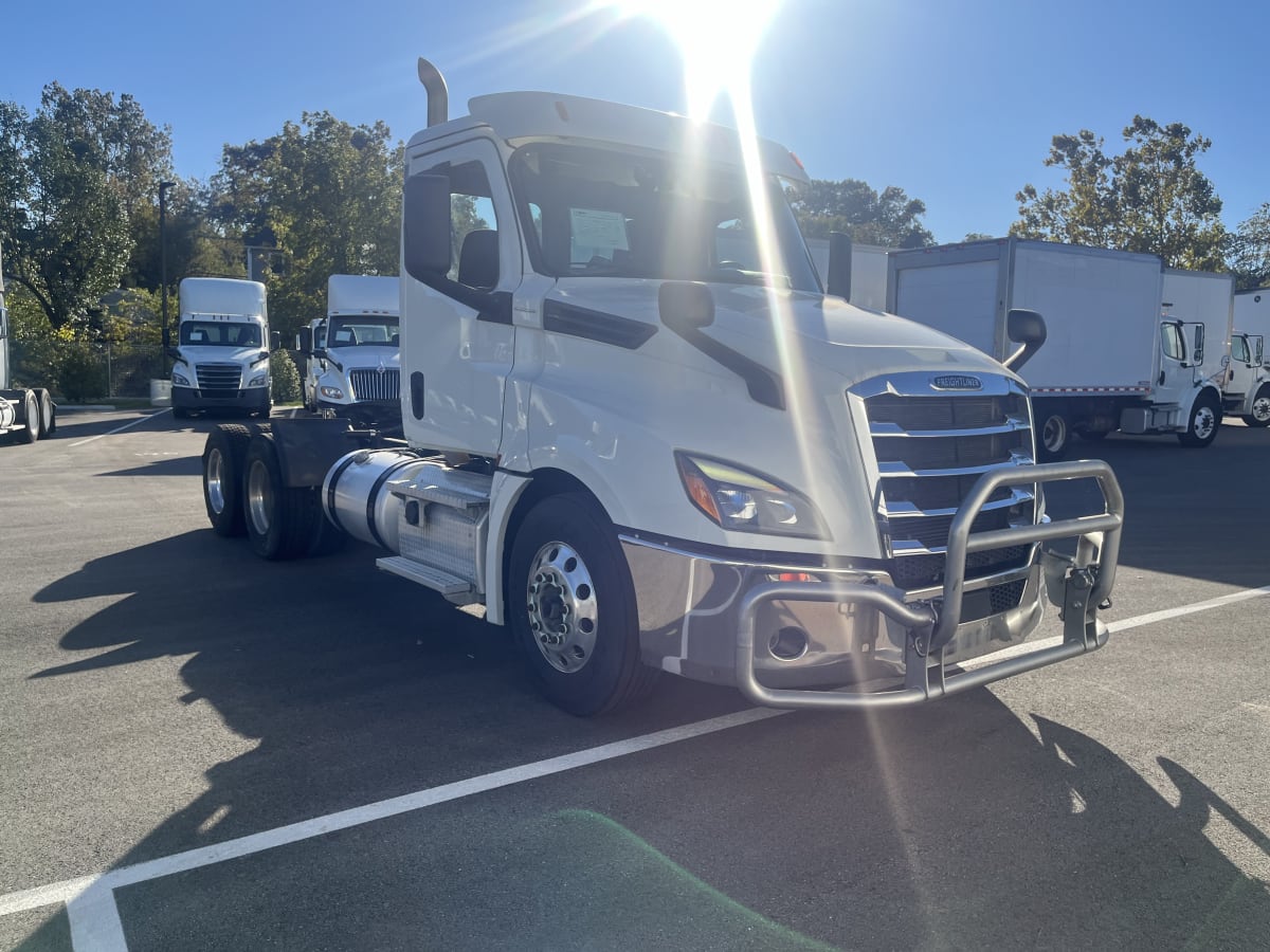 2020 Freightliner/Mercedes NEW CASCADIA PX12664 277026
