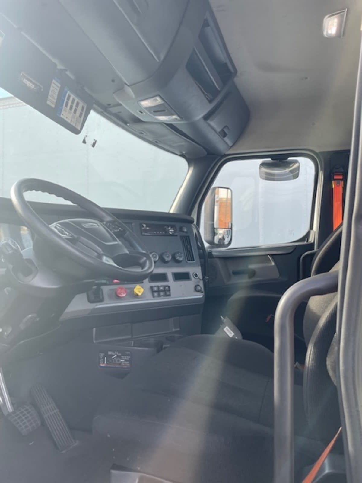 2019 Freightliner/Mercedes NEW CASCADIA PX12664 277030