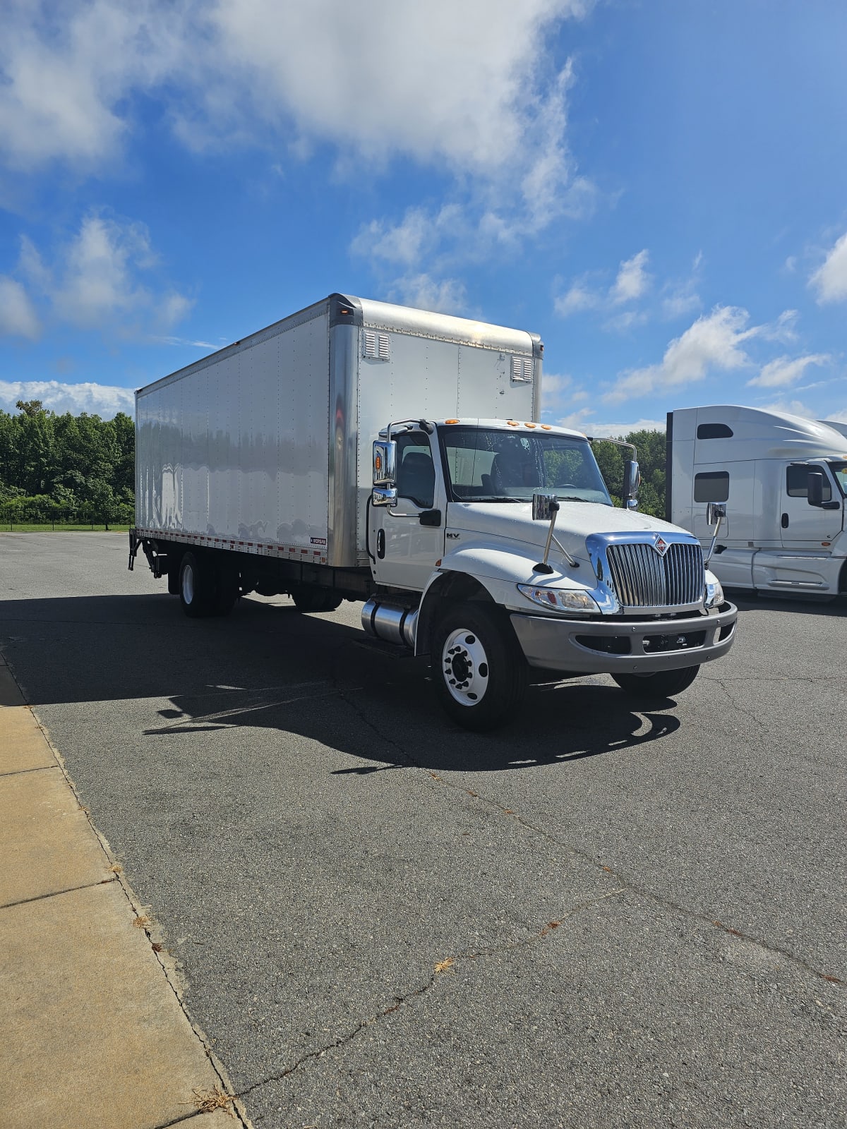 2020 Navistar International MV607 (4X2) 277181