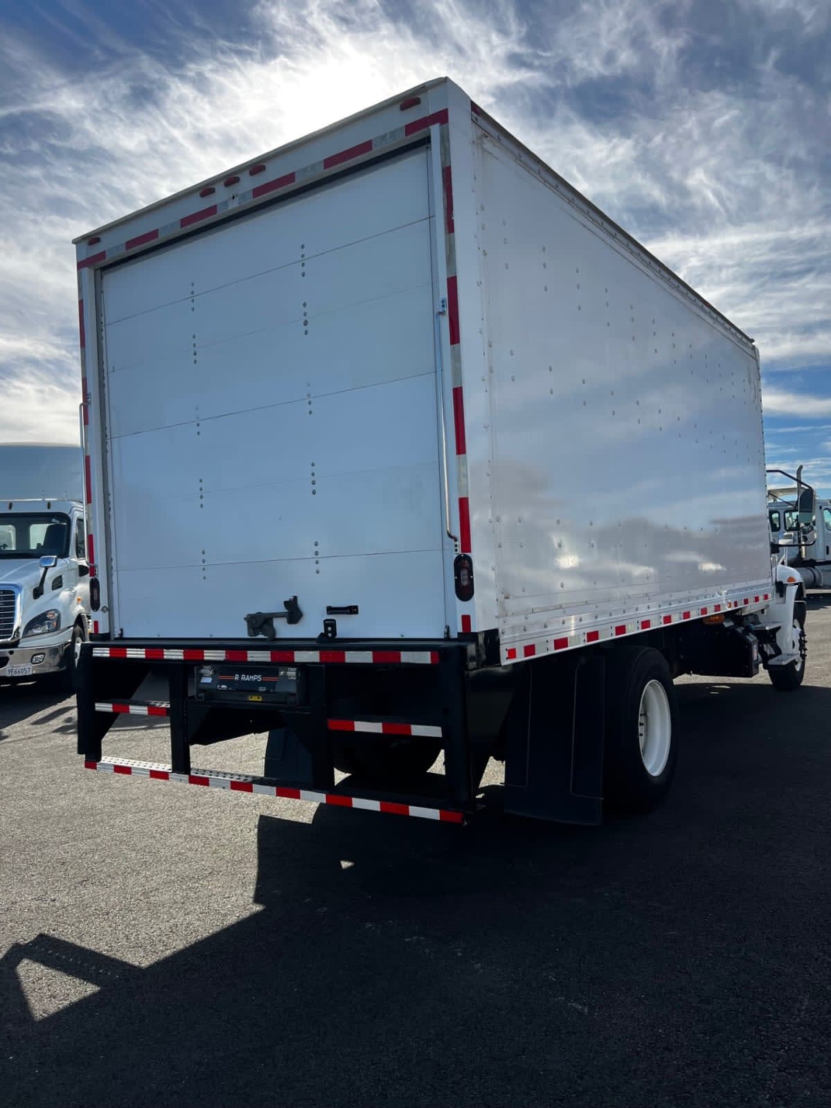 2020 Navistar International MV607 (4X2) 277247