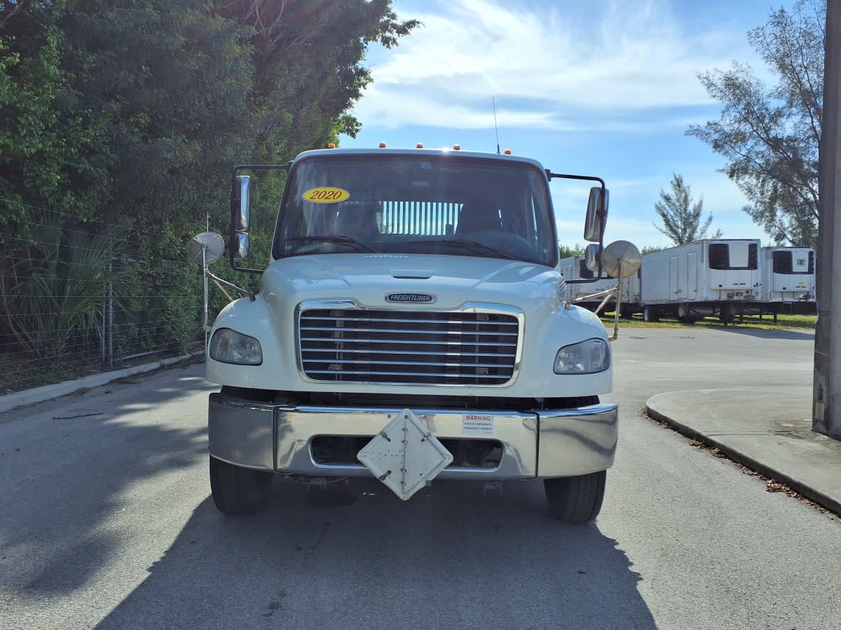 2020 Freightliner M2 106 in Davie, FL — photo 2