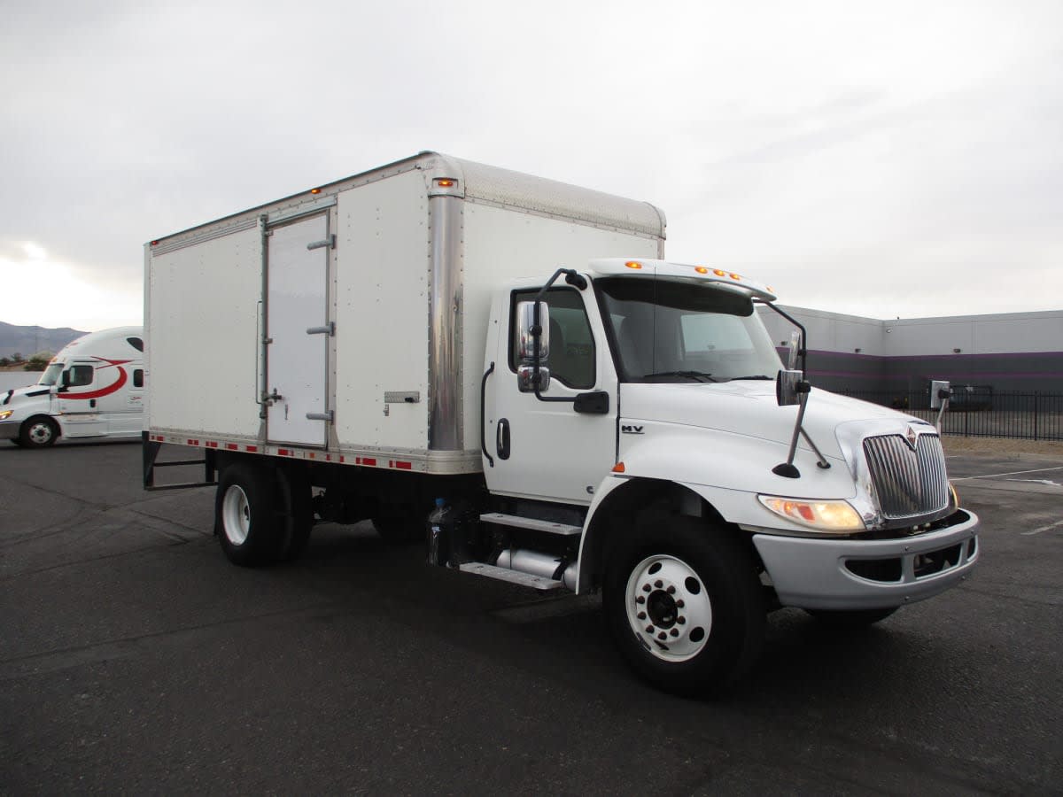 2020 International - image 3