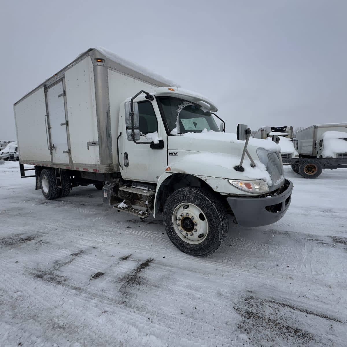 2020 Navistar International MV607 (4X2) 277513