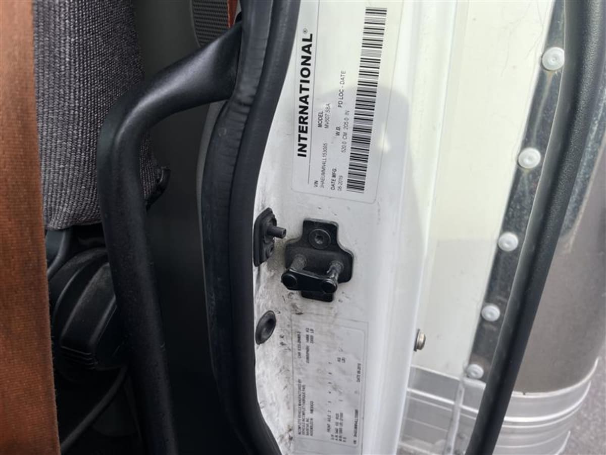 2020 Navistar International MV607 (4X2) 277559