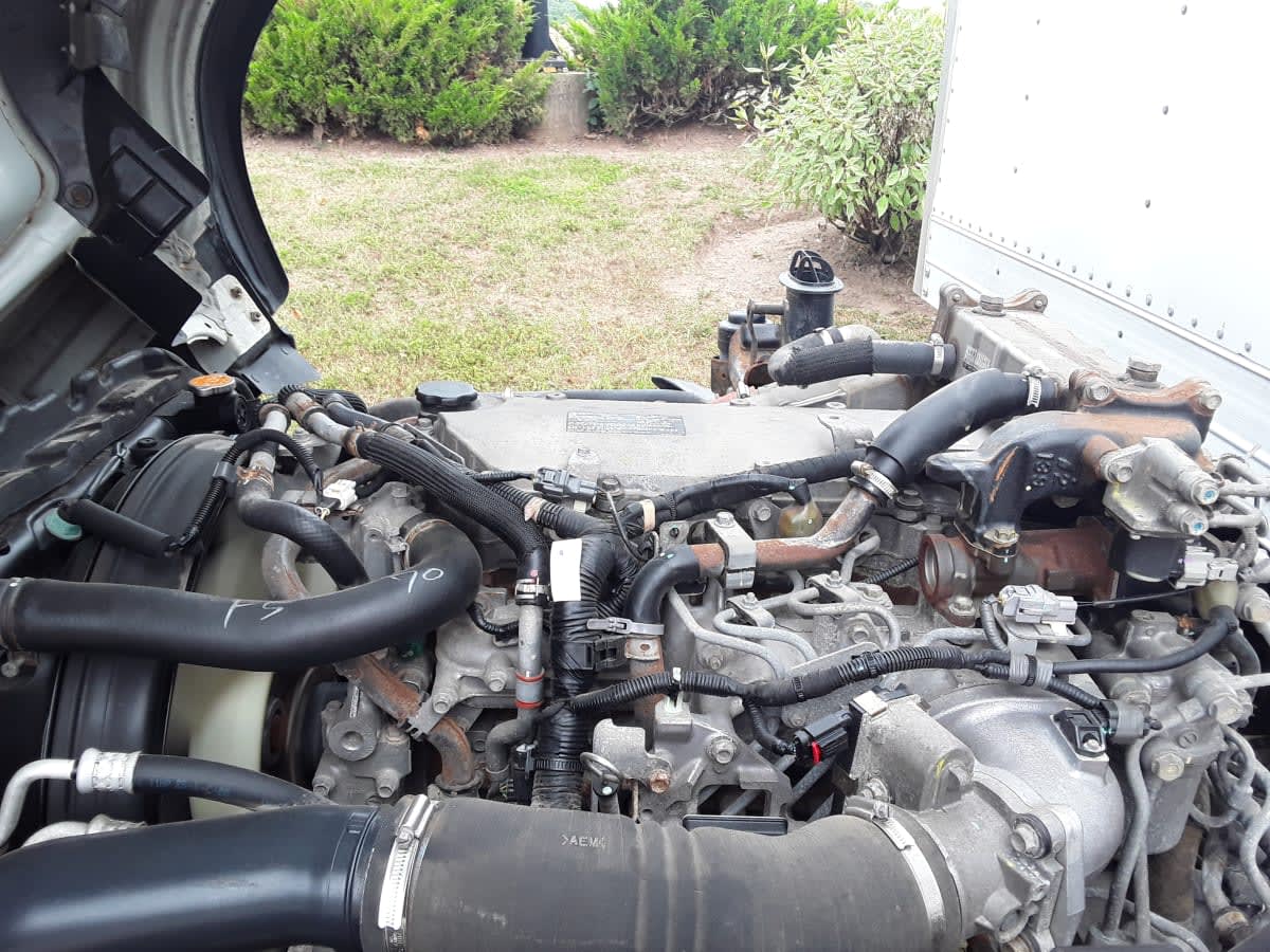 2020 Isuzu NRR 277660