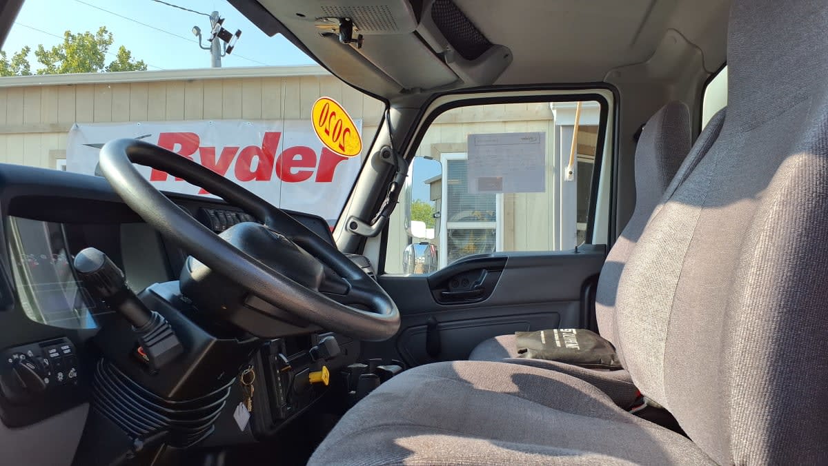 2020 International MV in West Chester, OH — photo 7