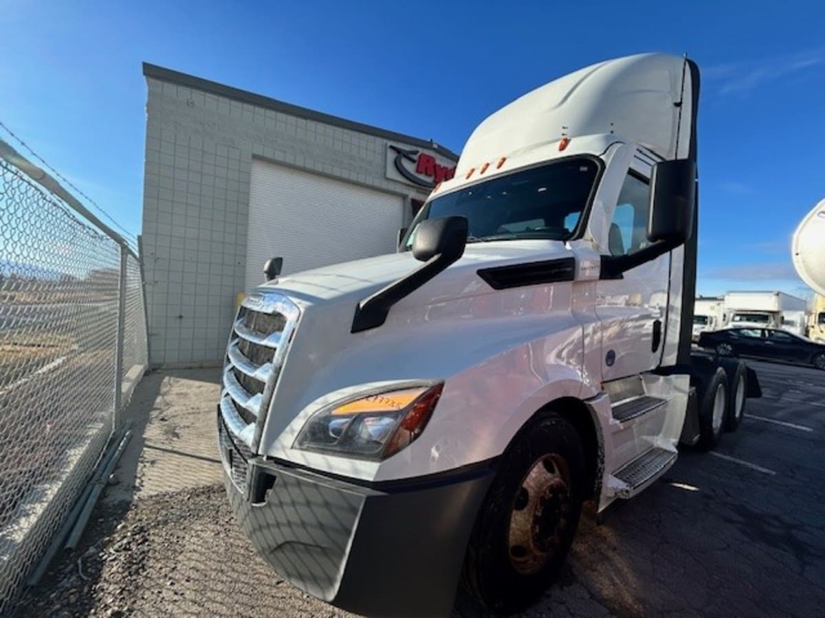 2020 Freightliner/Mercedes NEW CASCADIA PX12664 277735