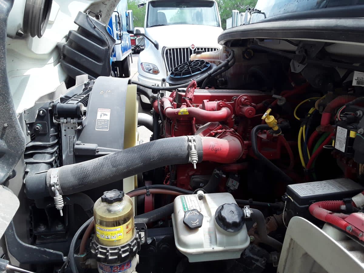 2020 Freightliner/Mercedes M2 106 277751