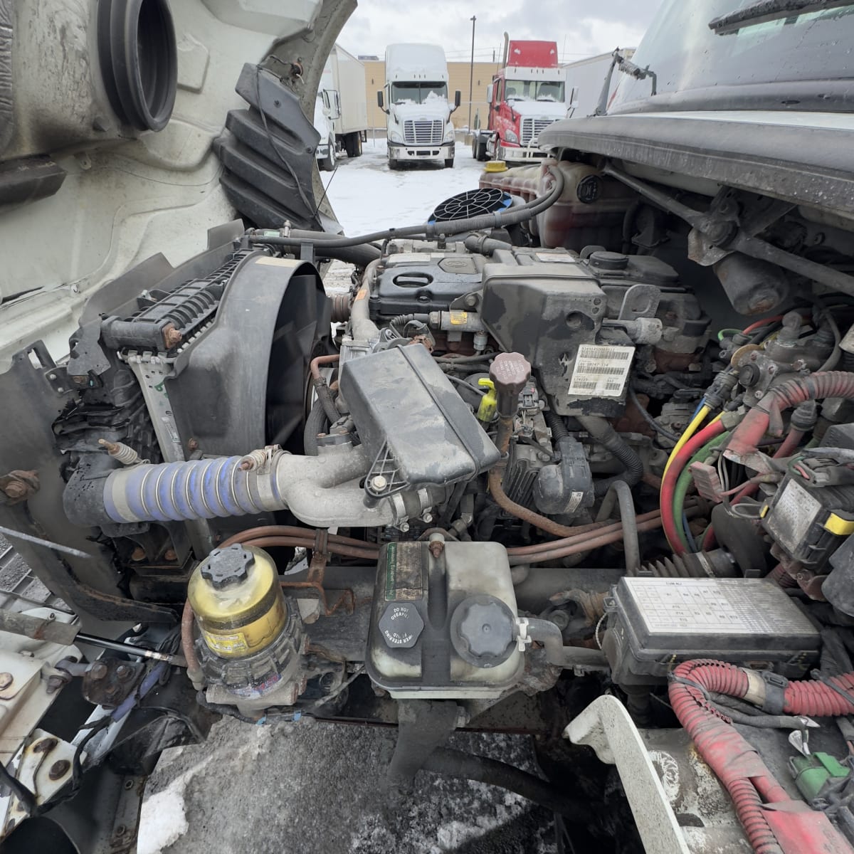 2020 Freightliner/Mercedes M2 106 277915