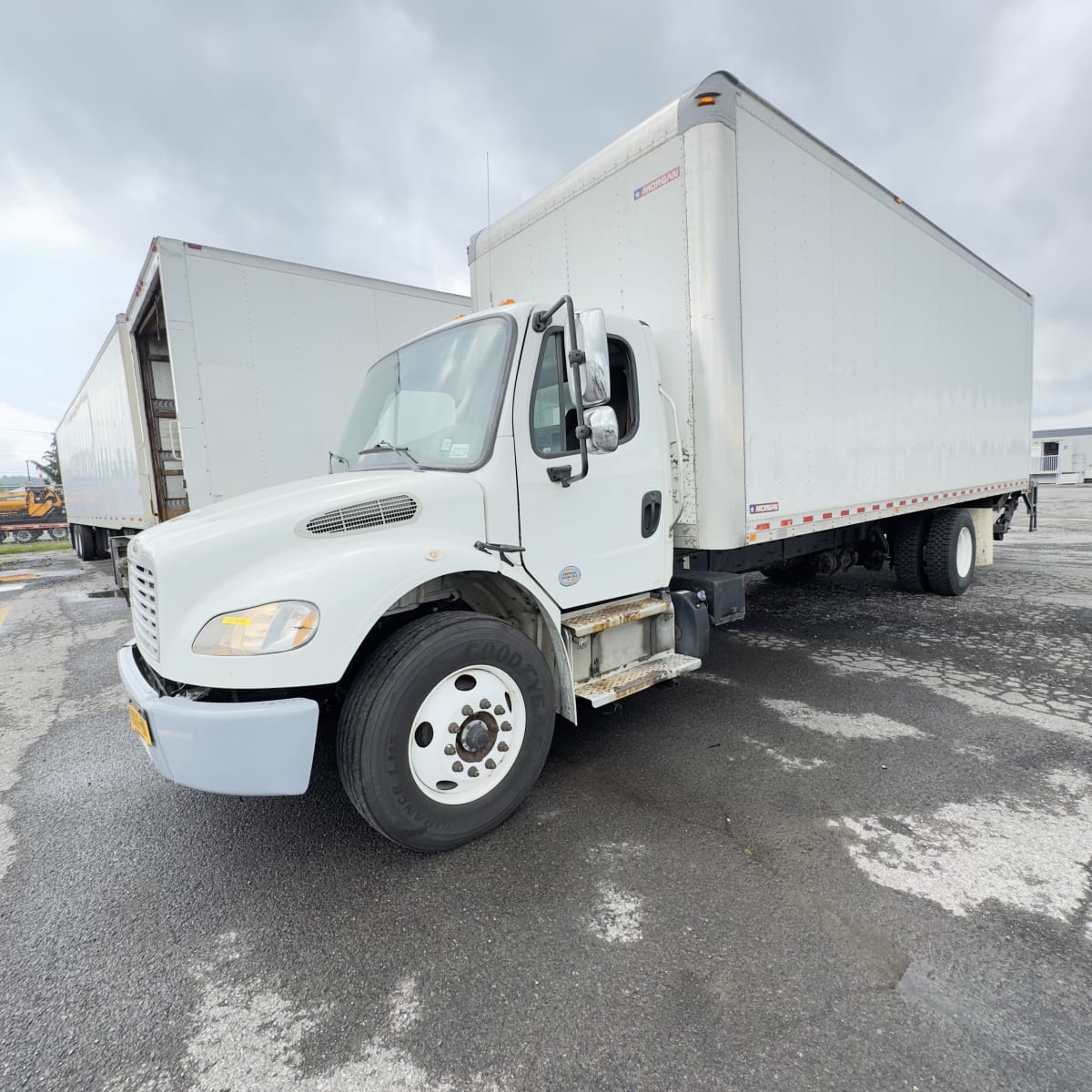 2020 Freightliner/Mercedes M2 106 277916