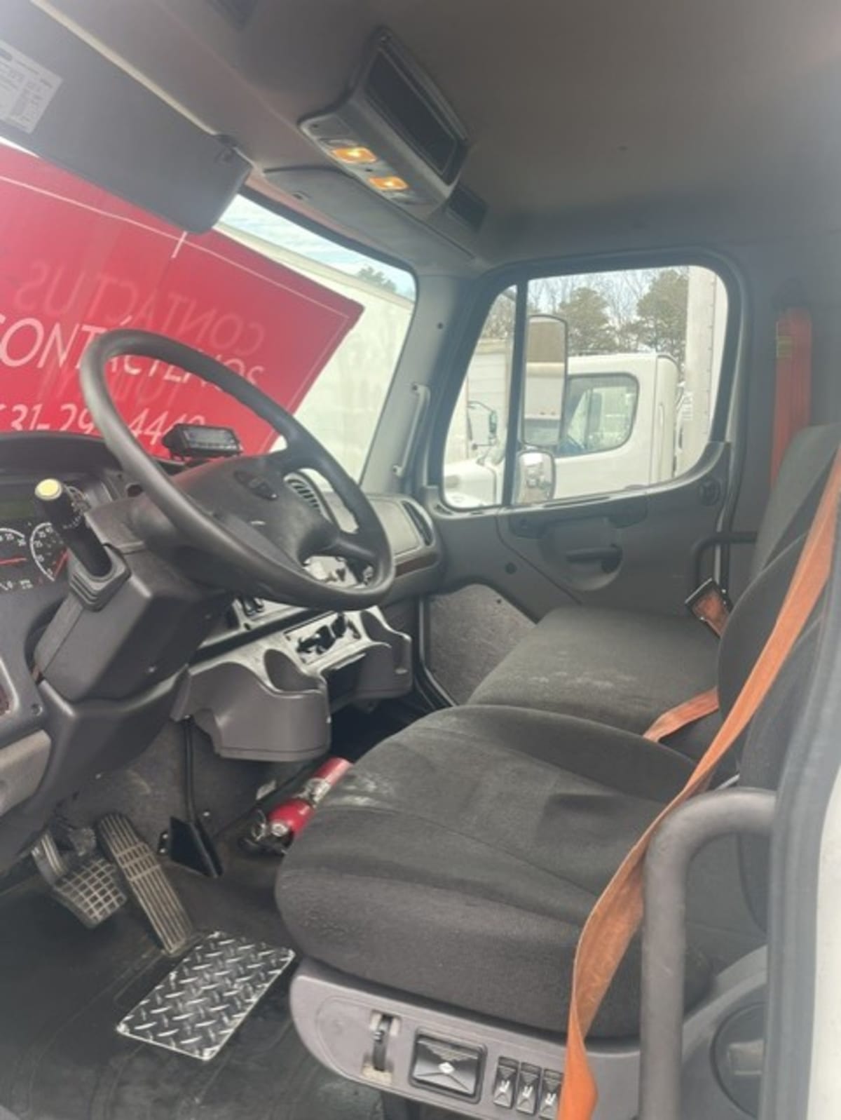 2020 Freightliner/Mercedes M2 106 278170