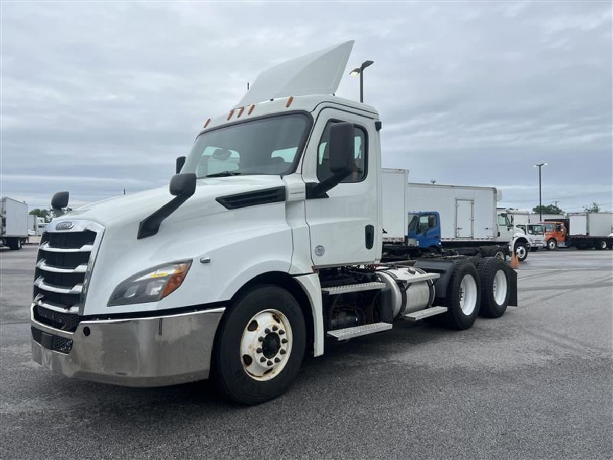 2020 Freightliner Cascadia in Beltsville, MD
