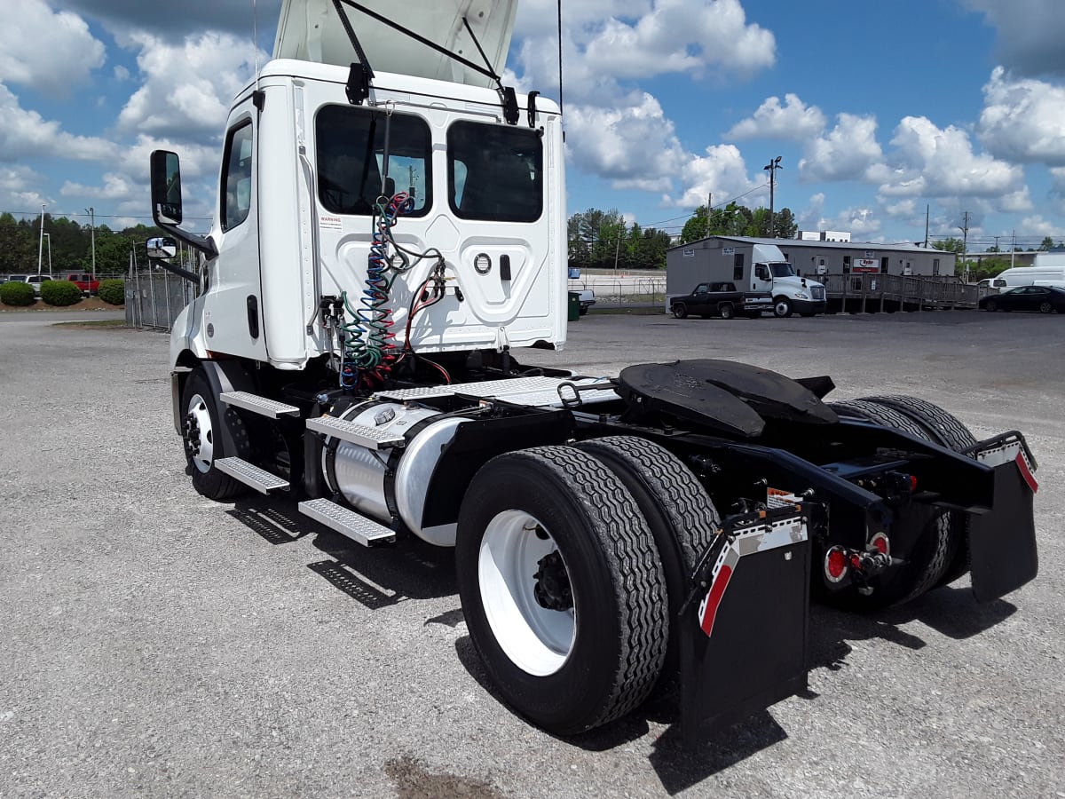 2020 Freightliner/Mercedes NEW CASCADIA 116 278212