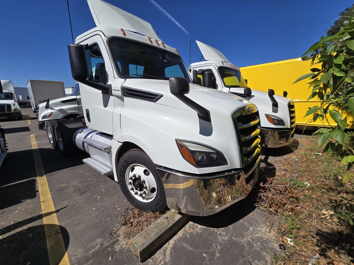 2020 Freightliner/Mercedes NEW CASCADIA PX12664 278556