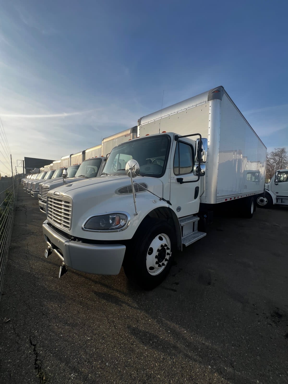 2020 Freightliner/Mercedes M2 106 278859