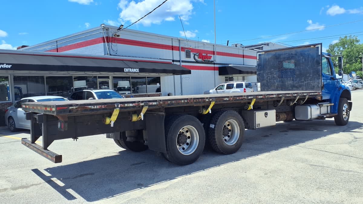 2020 Freightliner M2 106 in Warwick, RI — photo 4